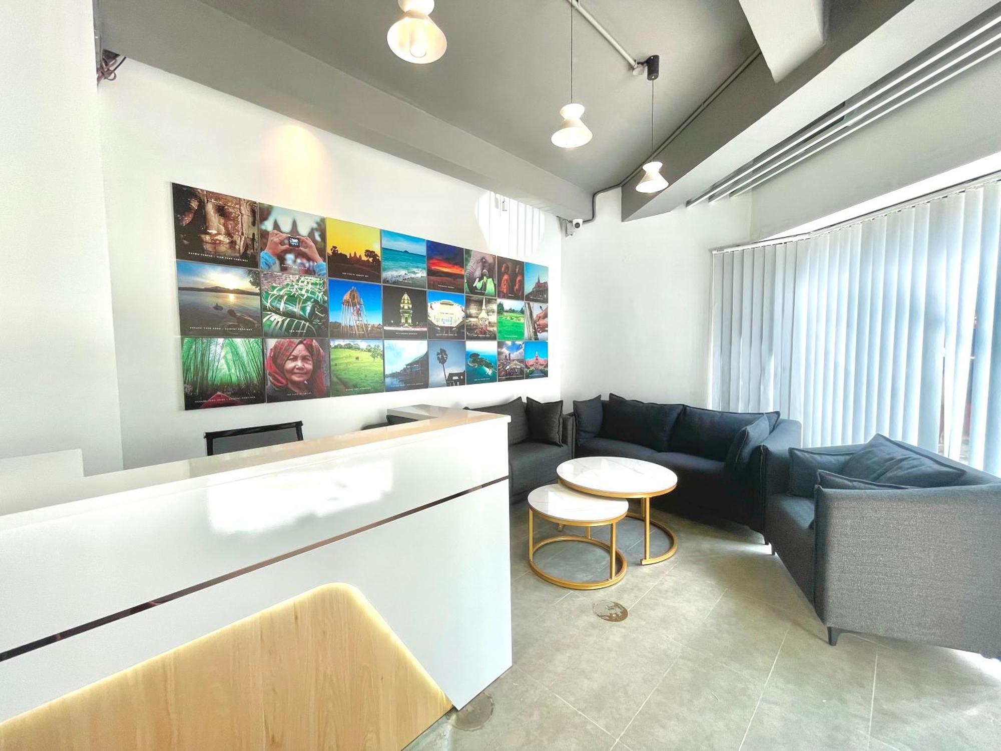 Sky Hotel Central Phnom Penh - Rooms & Apartments ภายนอก รูปภาพ