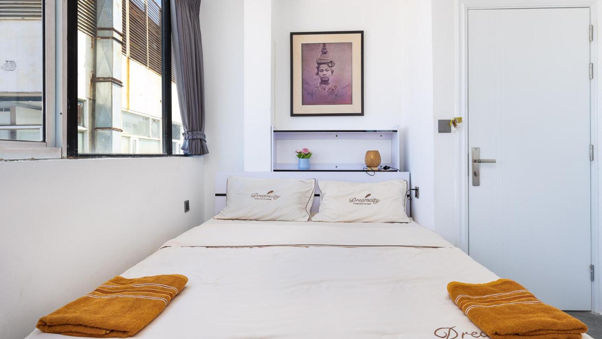 Sky Hotel Central Phnom Penh - Rooms & Apartments ภายนอก รูปภาพ