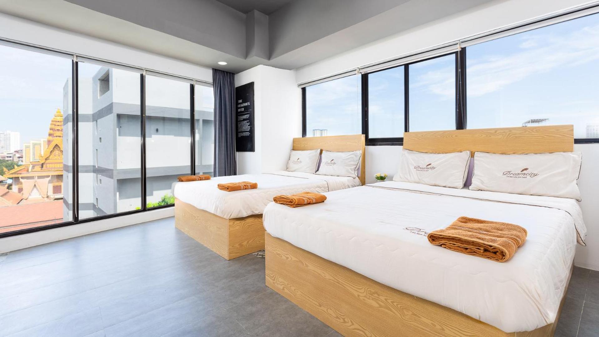 Sky Hotel Central Phnom Penh - Rooms & Apartments ภายนอก รูปภาพ