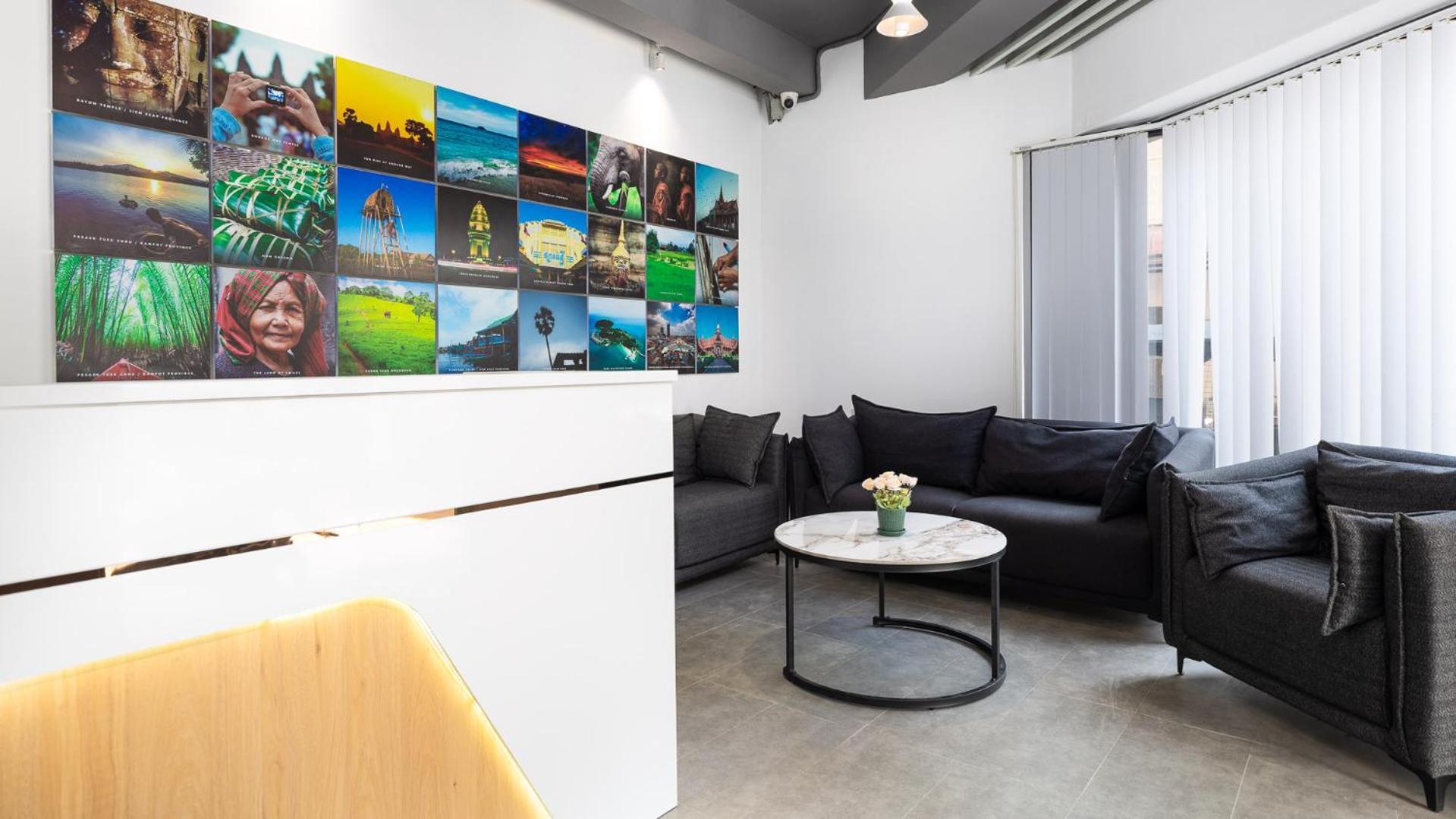 Sky Hotel Central Phnom Penh - Rooms & Apartments ภายนอก รูปภาพ