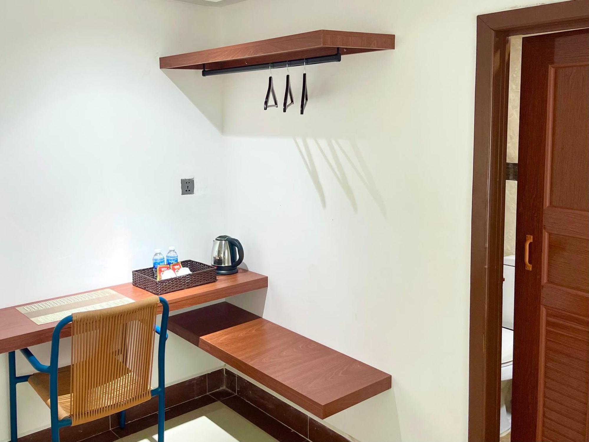Sky Hotel Central Phnom Penh - Rooms & Apartments ภายนอก รูปภาพ